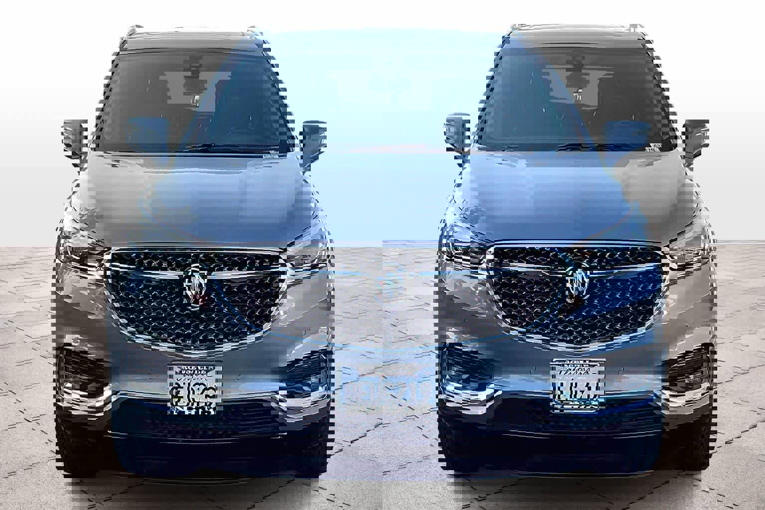 Used 2018 Buick Enclave Avenir w/ Avenir Technology Package image 3