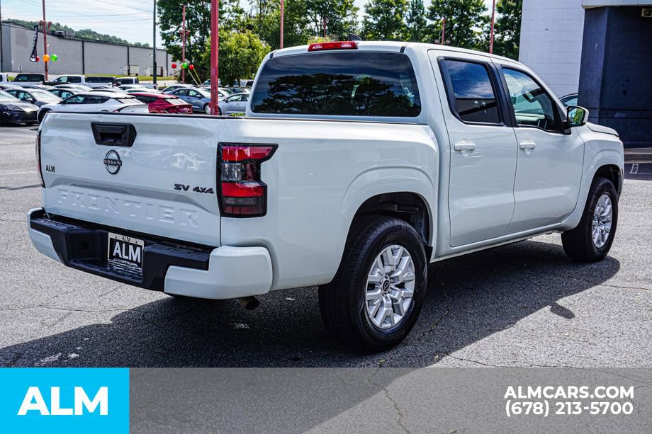 Used 2023 Nissan Frontier SV image 6
