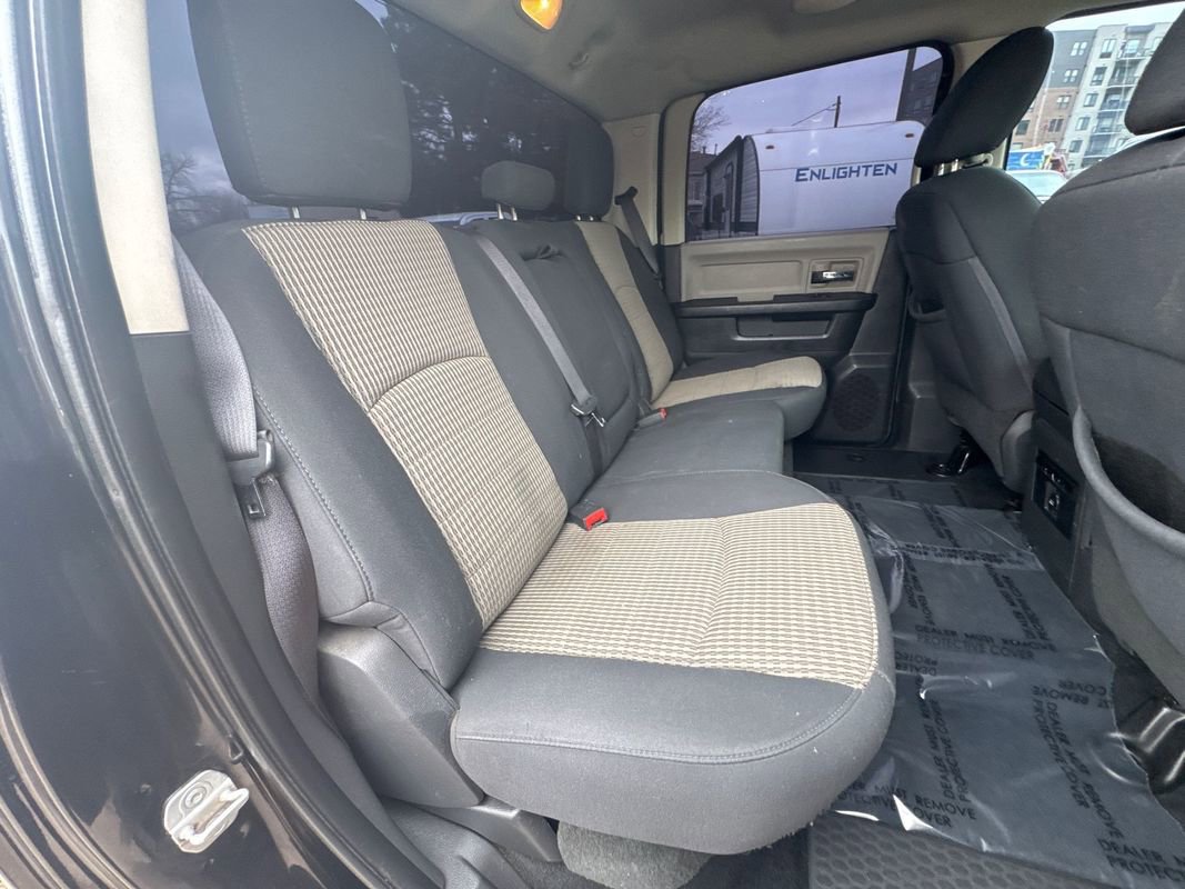 Used 2012 RAM 2500 SLT w/ Technology Group AWD/4WD image 16