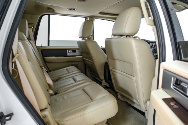 Used 2013 Ford Expedition XLT RWD image 34