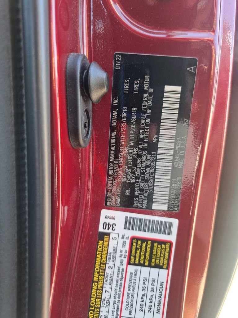 Used 2022 Toyota Sienna XSE AWD/4WD image 29