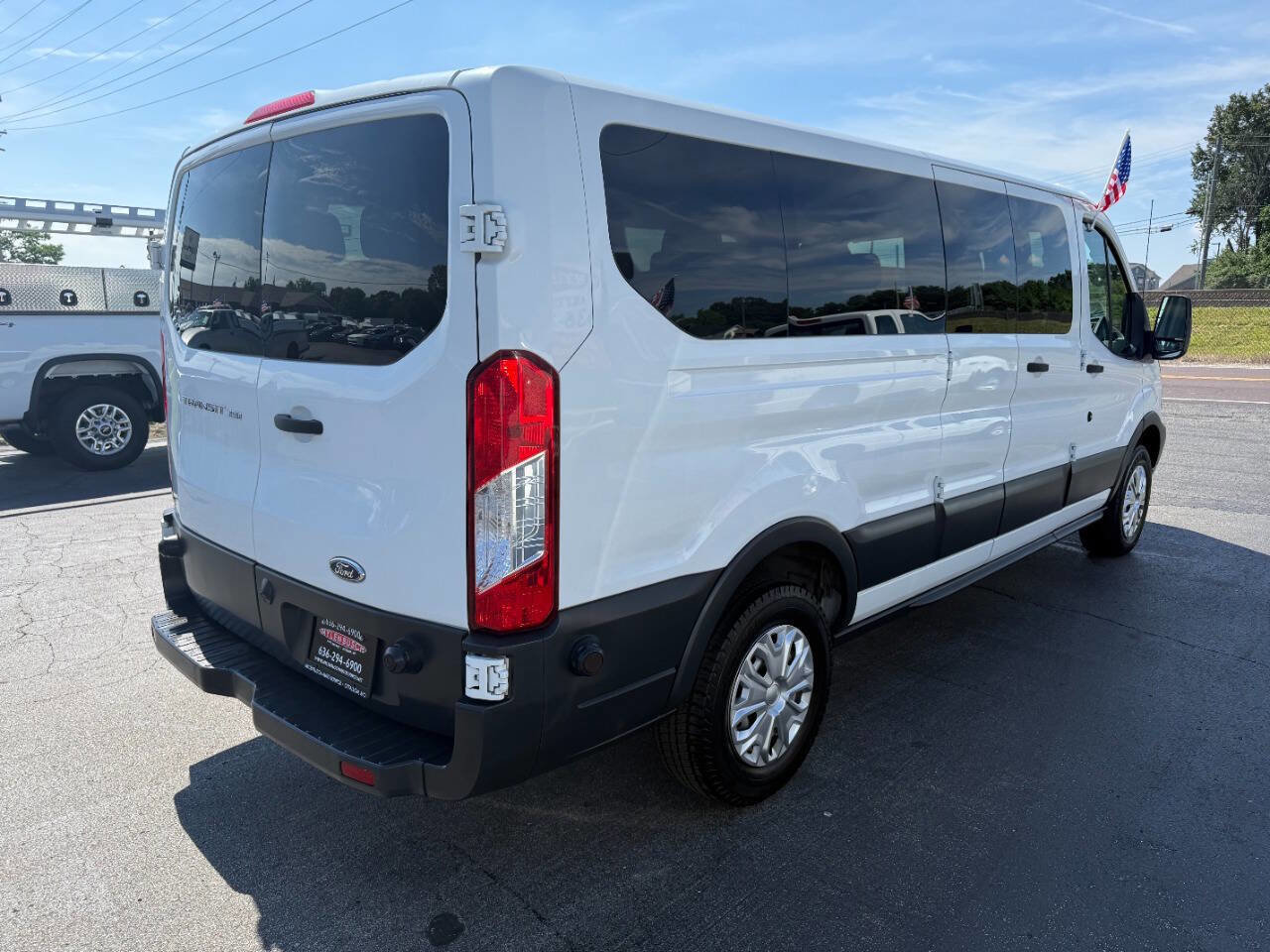 Used 2016 Ford Transit 350 XL RWD image 5