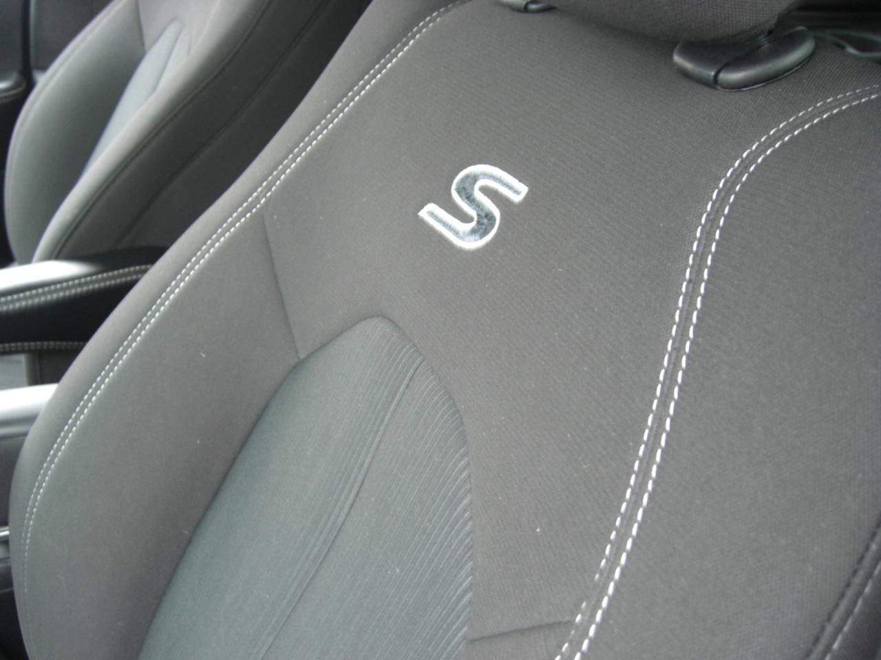 Used 2021 Chrysler Pacifica Touring w/ S Appearance Package image 21