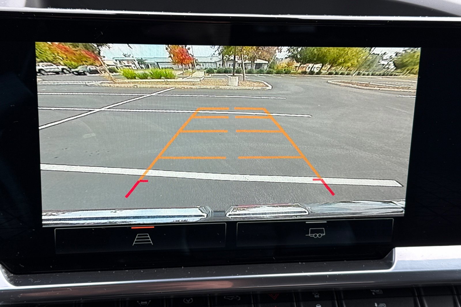 Used 2023 GMC Sierra 1500 Elevation image 25