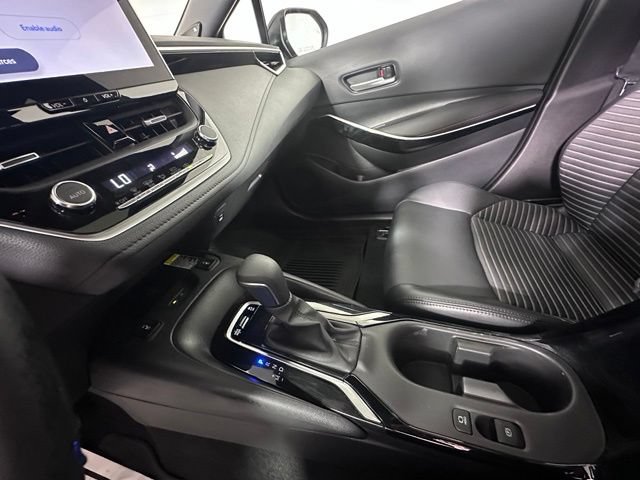 Used 2025 Toyota Corolla XSE FWD image 29