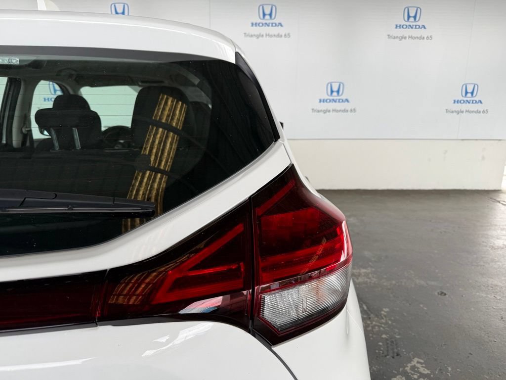 Used 2022 Nissan Kicks S FWD image 30