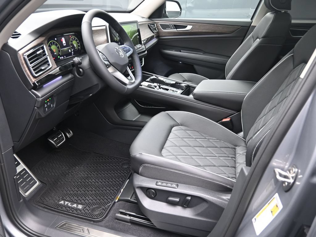 New 2026 Volkswagen Atlas SEL Premium R-Line AWD/4WD image 17