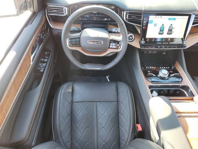 New 2024 Jeep Grand Wagoneer Series III image 9