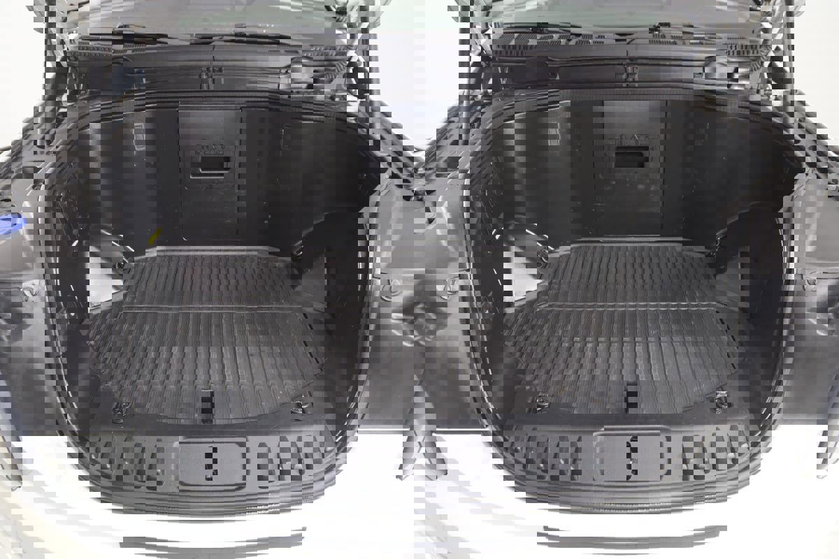 Used 2022 Ford F150 Lightning XLT w/ Tow Technology Package image 17