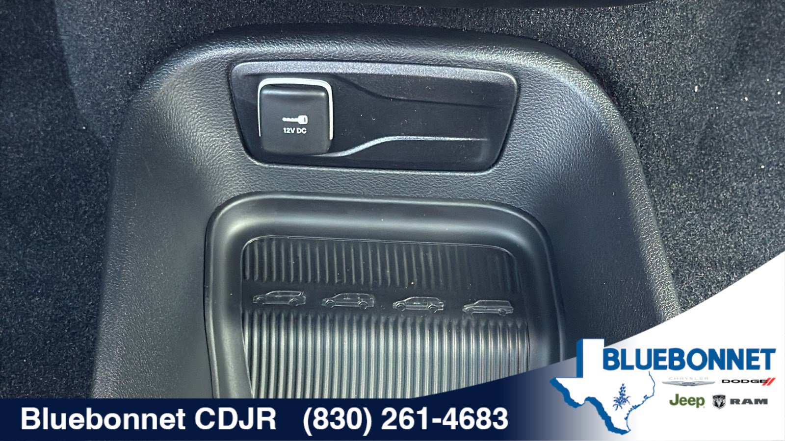 New 2026 Chrysler Voyager LX FWD image 25