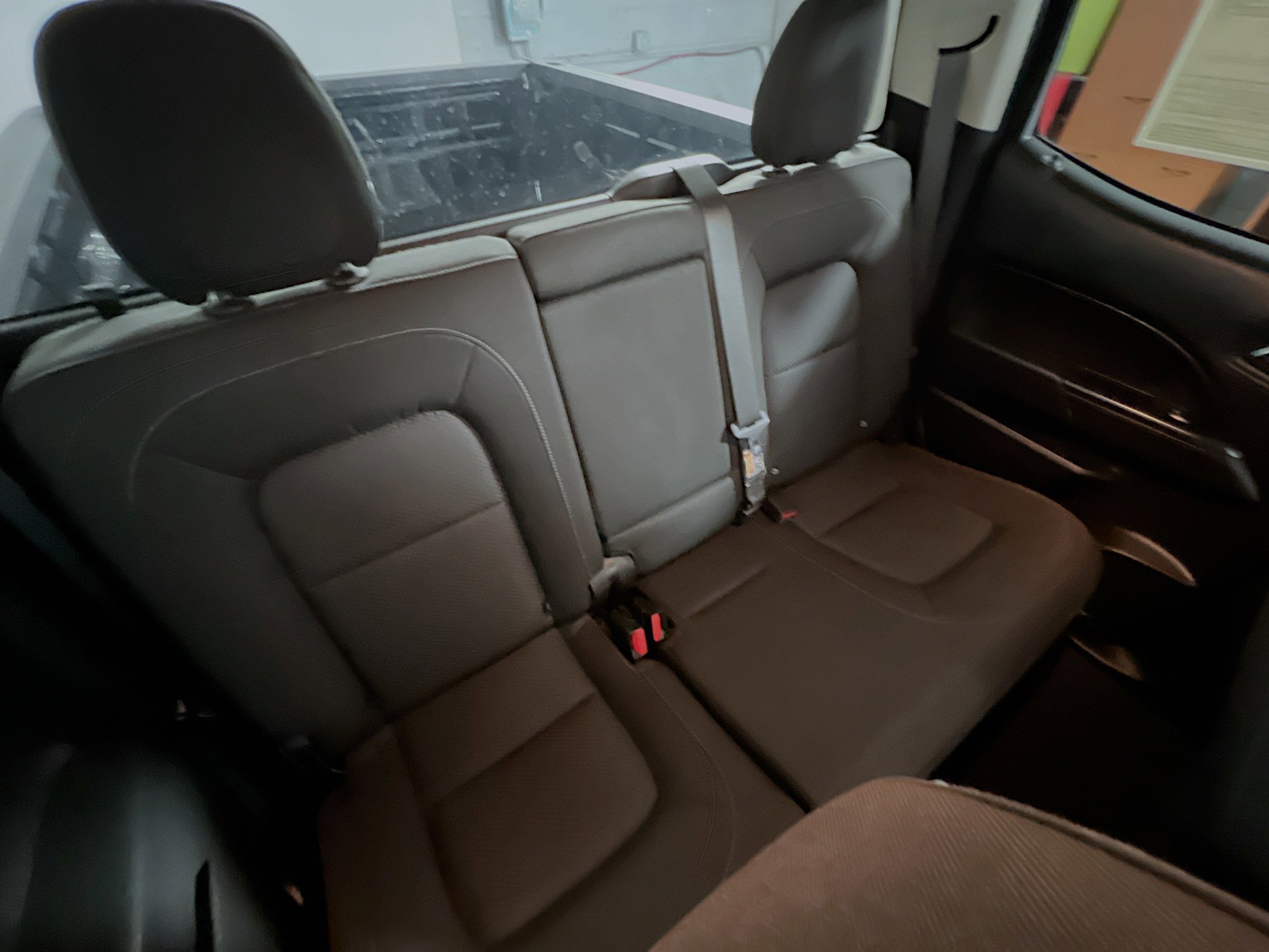 Used 2021 Chevrolet Colorado LT w/ Safety Package AWD/4WD image 33