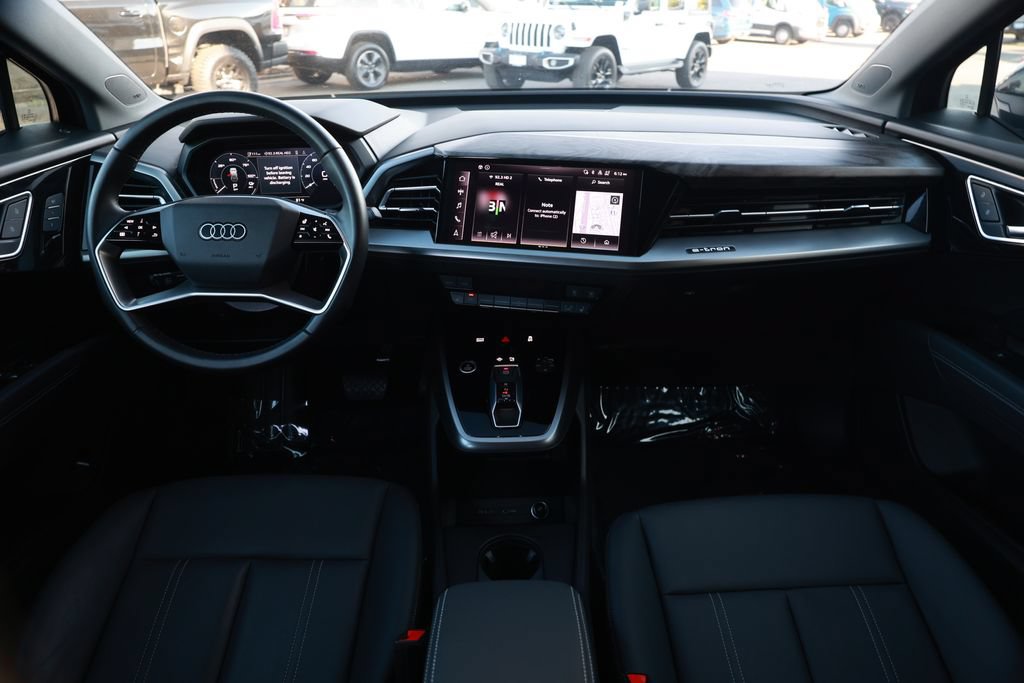 Used 2023 Audi Q4 e-tron Premium Plus w/ Premium Plus RWD image 24