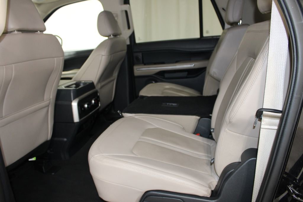 Used 2024 Ford Expedition Max Limited image 24