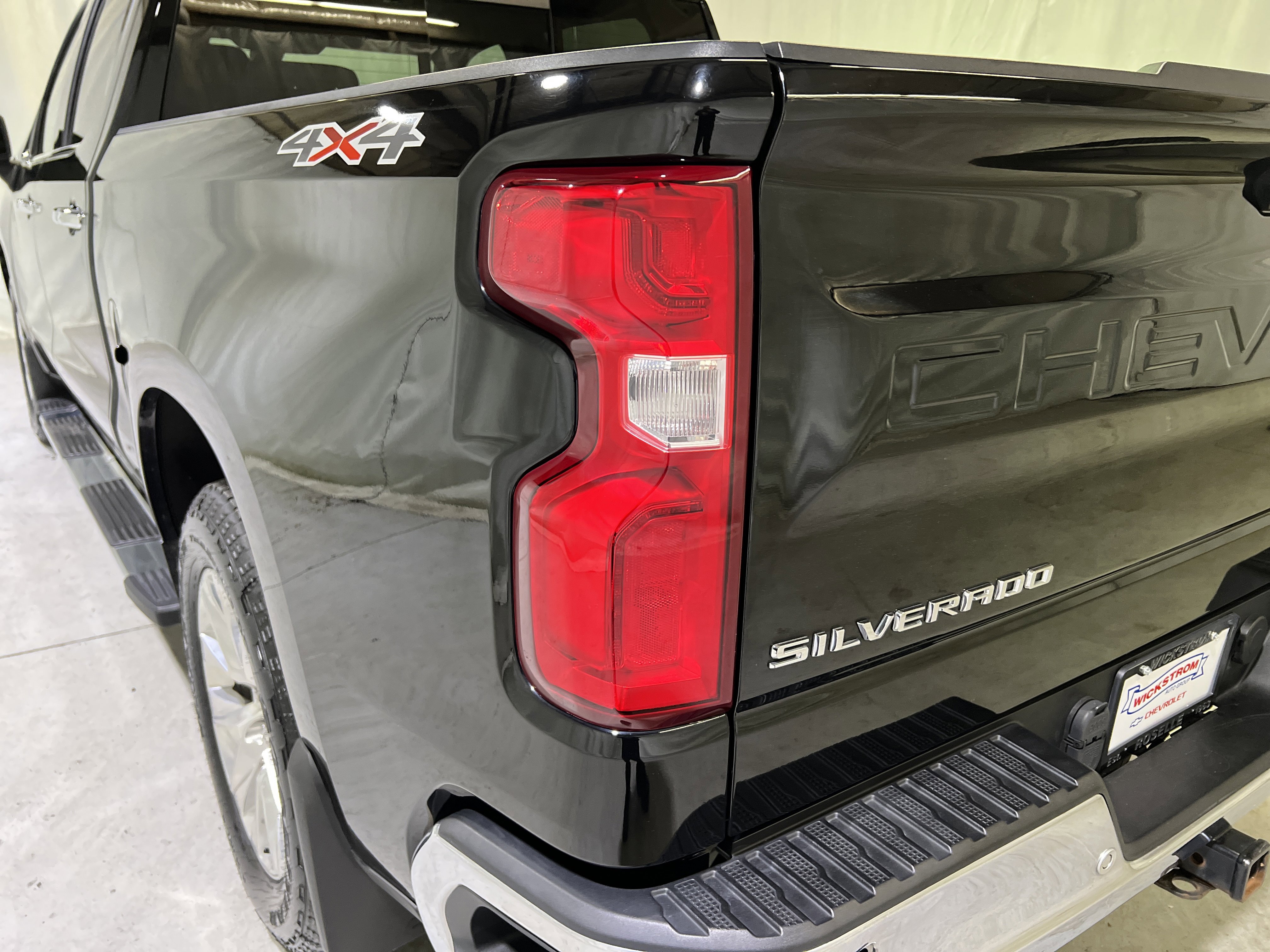 Certified 2019 Chevrolet Silverado 1500 LTZ w/ LTZ Premium Package image 10