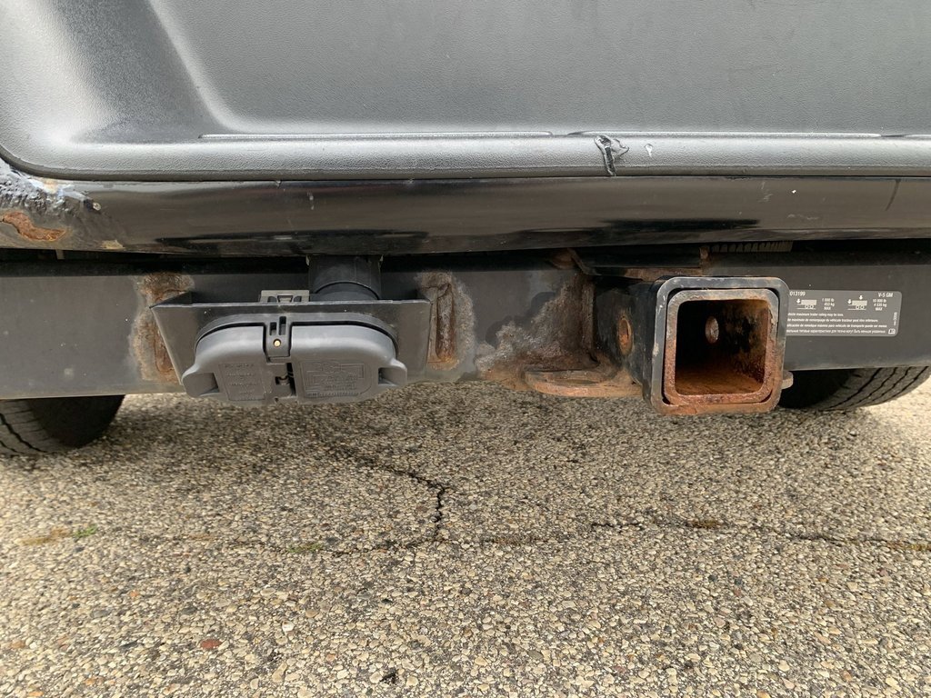 Used 2021 Chevrolet Express 2500 w/ Communications Package image 7