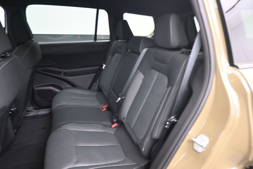 New 2026 Jeep Cherokee Laredo AWD/4WD image 23