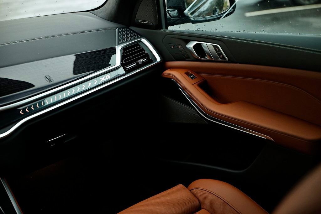 New 2026 BMW X5 sDrive40i w/ M Sport Package image 30