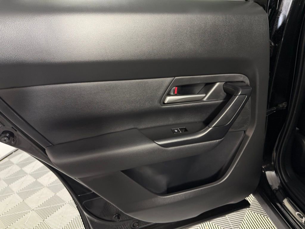 Used 2025 MAZDA CX-50 2.5 Hybrid w/ Preferred Pkg image 25