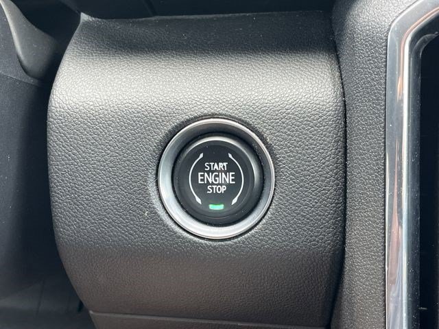 Used 2024 GMC Acadia Elevation AWD/4WD image 9