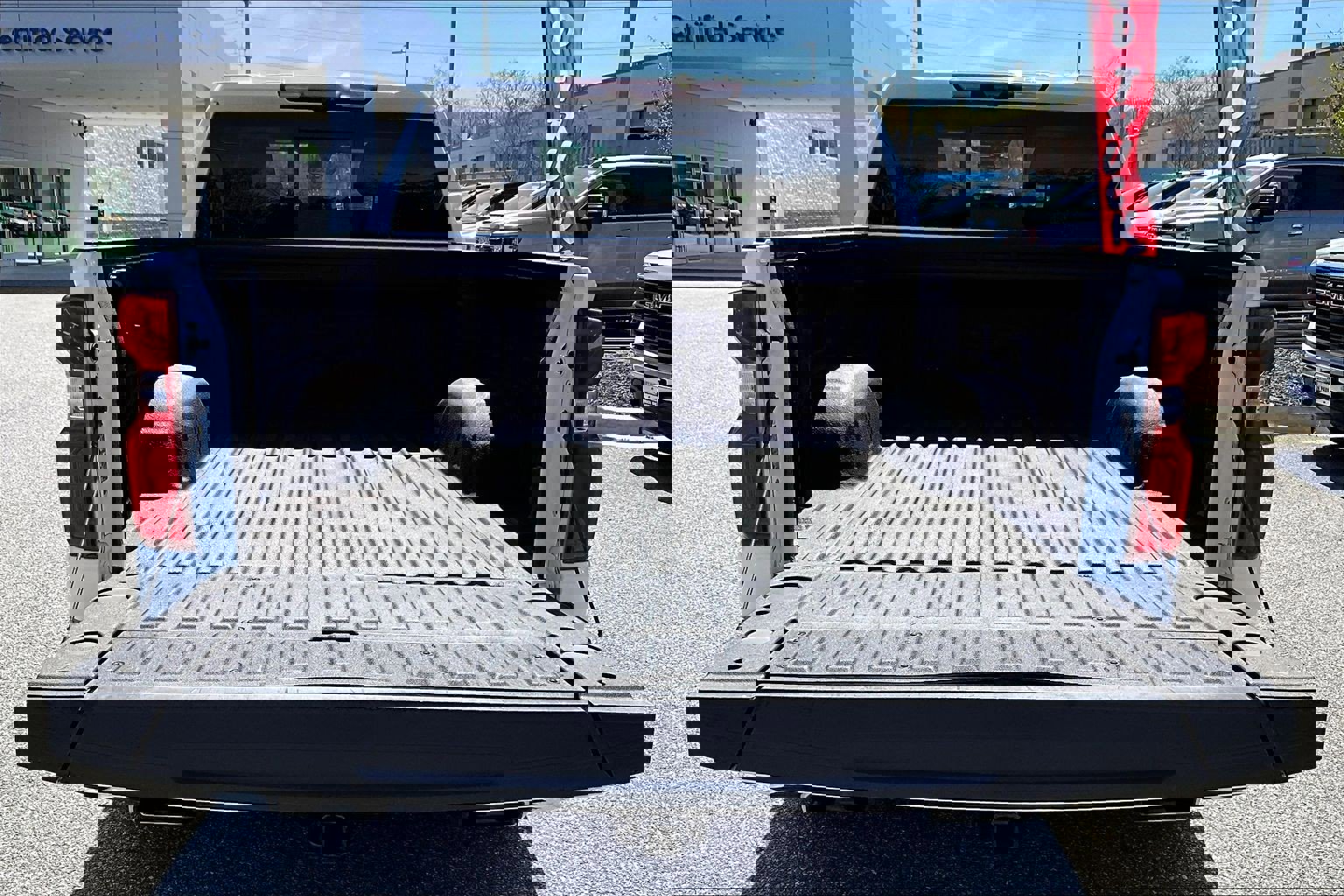 Used 2022 Chevrolet Silverado 1500 LTZ w/ LTZ Premium Package image 31