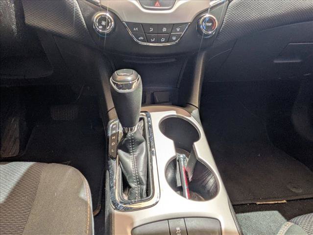 Used 2017 Chevrolet Cruze LS FWD image 14