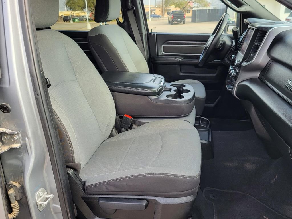 Used 2024 RAM 2500 Big Horn AWD/4WD image 10