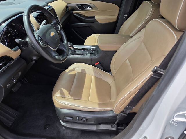 Certified 2022 Chevrolet Traverse Premier w/ LPO, Cargo Package FWD image 10