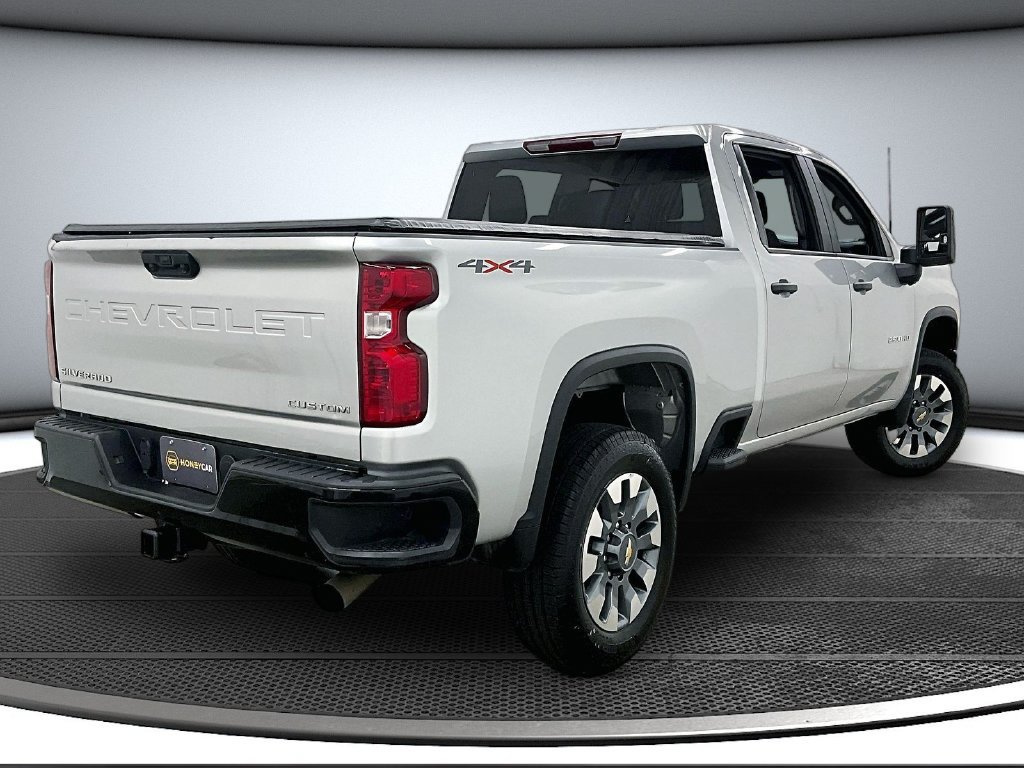 Used 2023 Chevrolet Silverado 2500 Custom w/ Custom Value Package AWD/4WD image 6