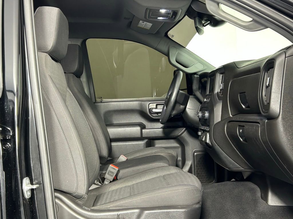 Used 2025 Chevrolet Silverado 2500 Custom w/ Custom Value Package AWD/4WD image 8