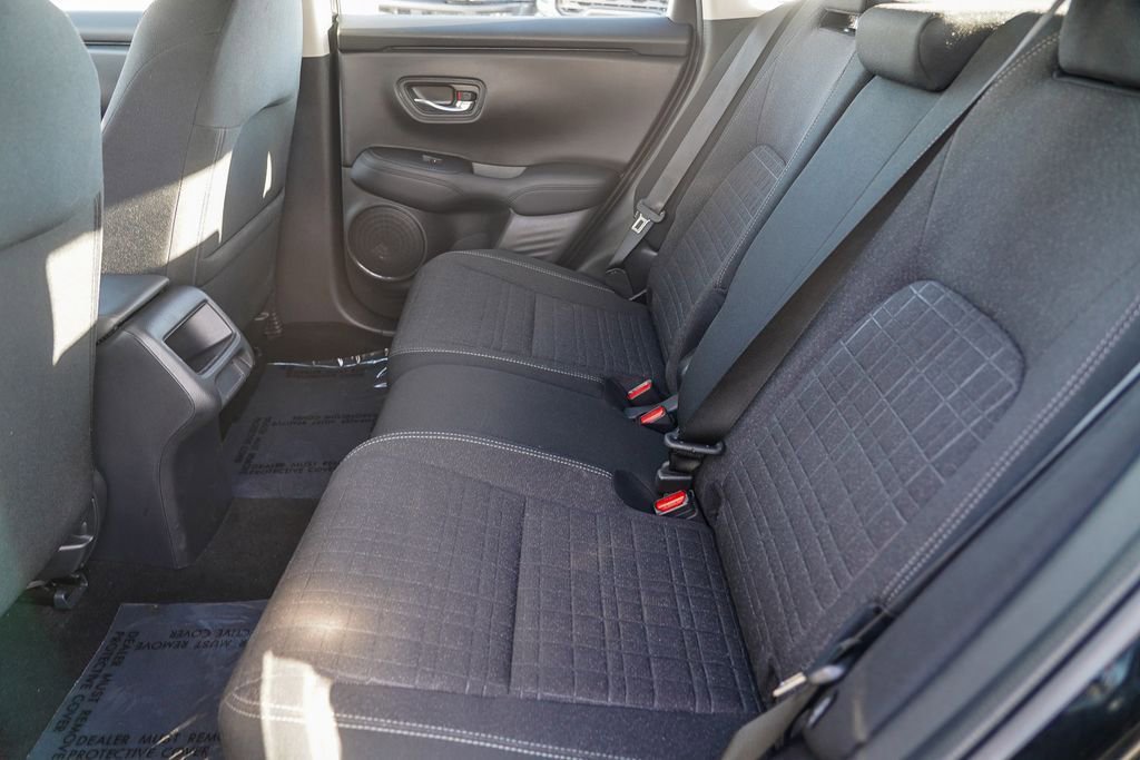 Used 2023 Honda HR-V LX image 19