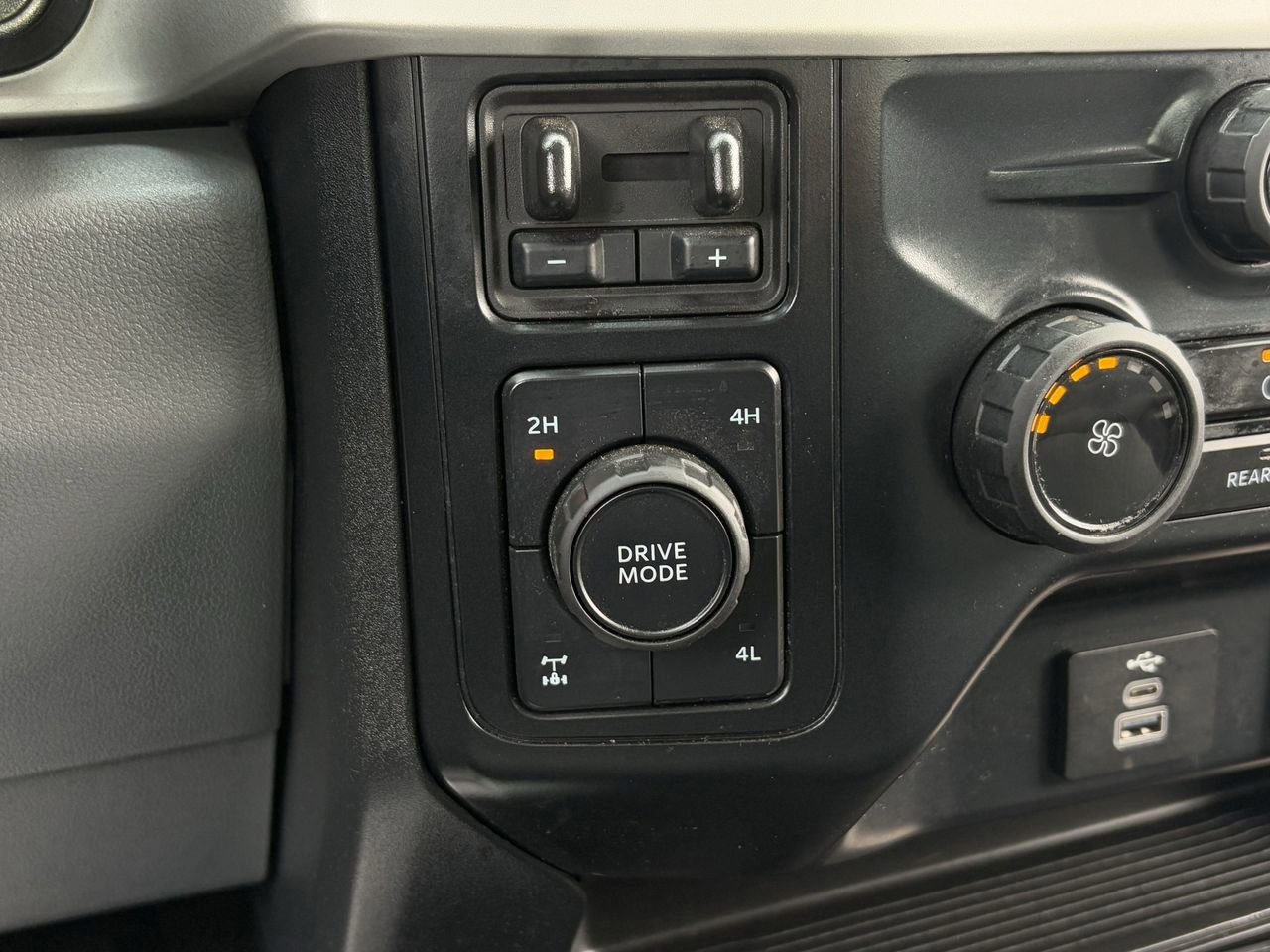 Certified 2026 Ford F250 XLT w/ FX4 Off-Road Package image 20