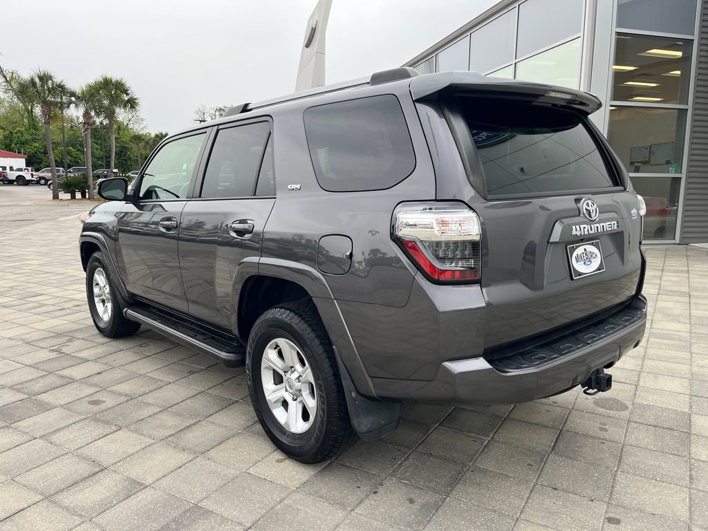 Used 2022 Toyota 4Runner SR5 image 4