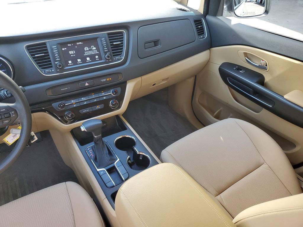 Used 2020 Kia Sedona LX FWD image 14