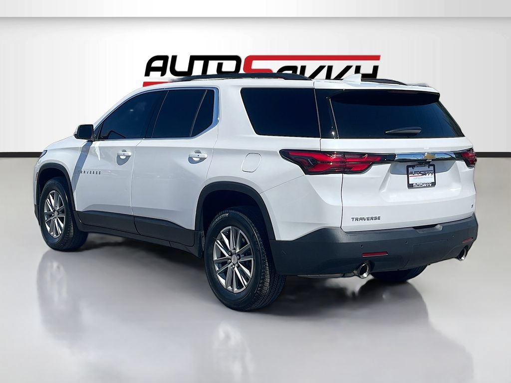 Used 2023 Chevrolet Traverse LT FWD image 5