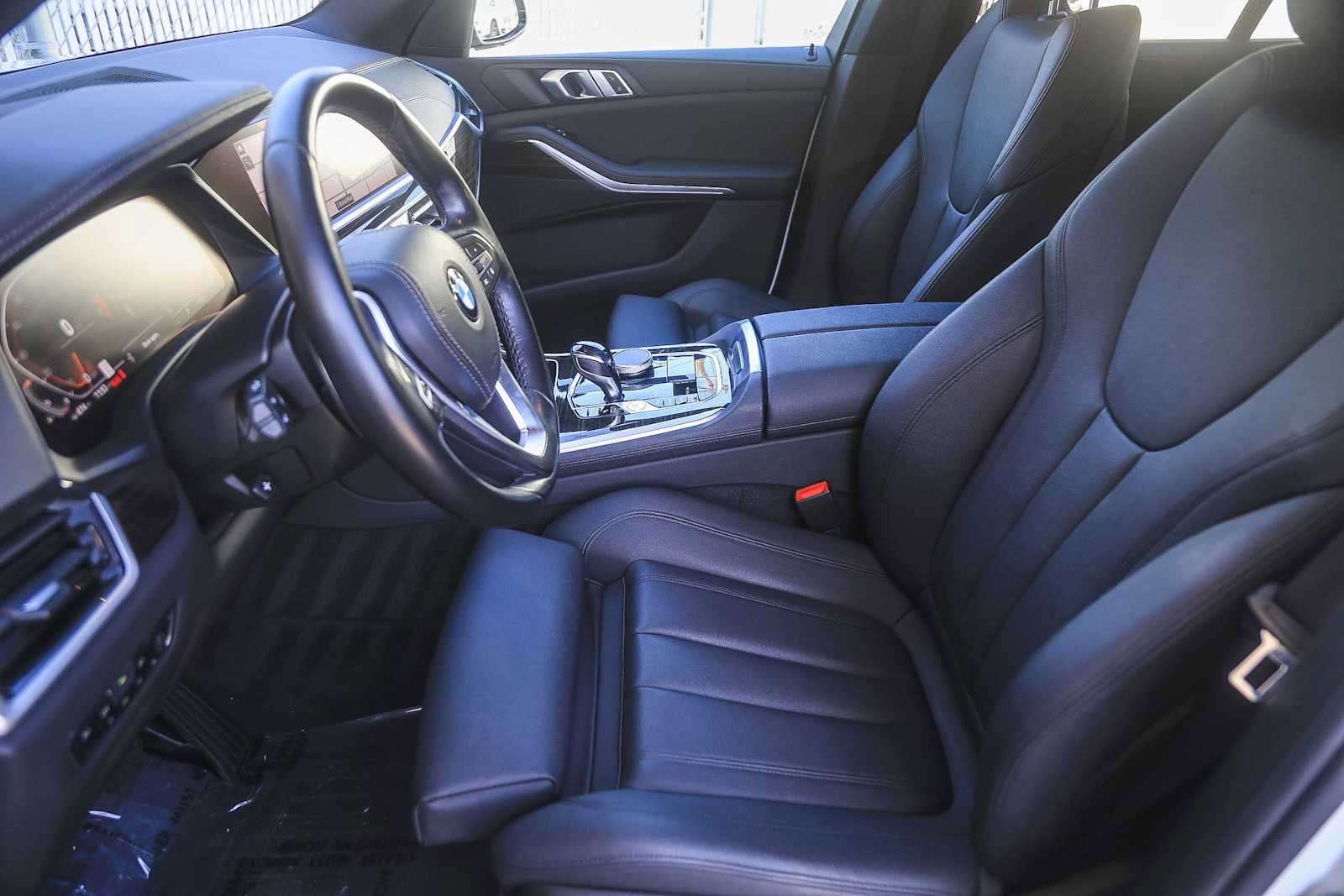 Used 2020 BMW X5 sDrive40i image 14