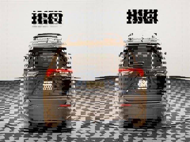 Used 2024 Toyota RAV4 LE image 8