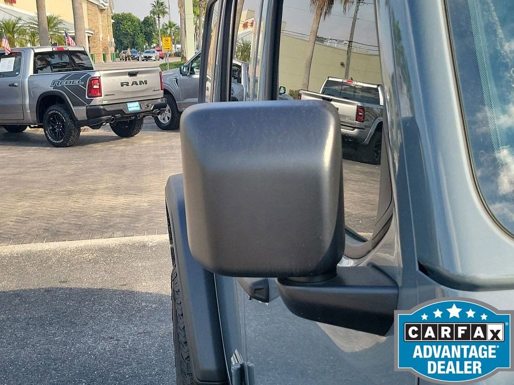 Used 2025 Jeep Wrangler Unlimited Rubicon w/ Steel Bumper Group image 23