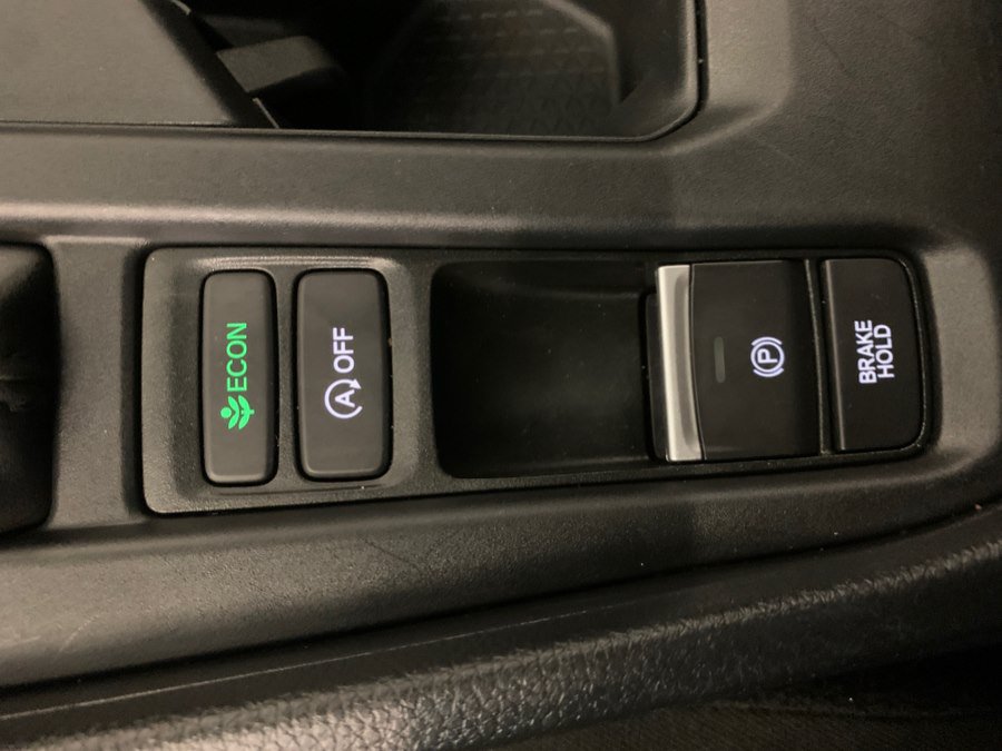 Used 2025 Honda Accord LX image 32