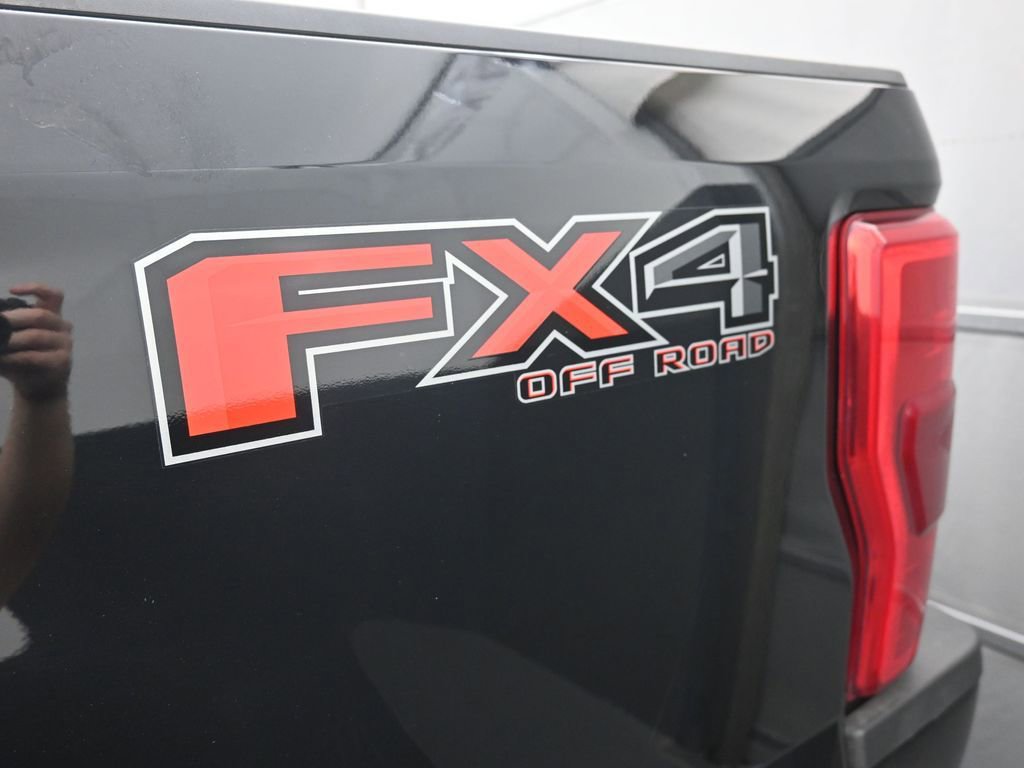 Used 2019 Ford F250 Lariat w/ Lariat Ultimate Package AWD/4WD image 23