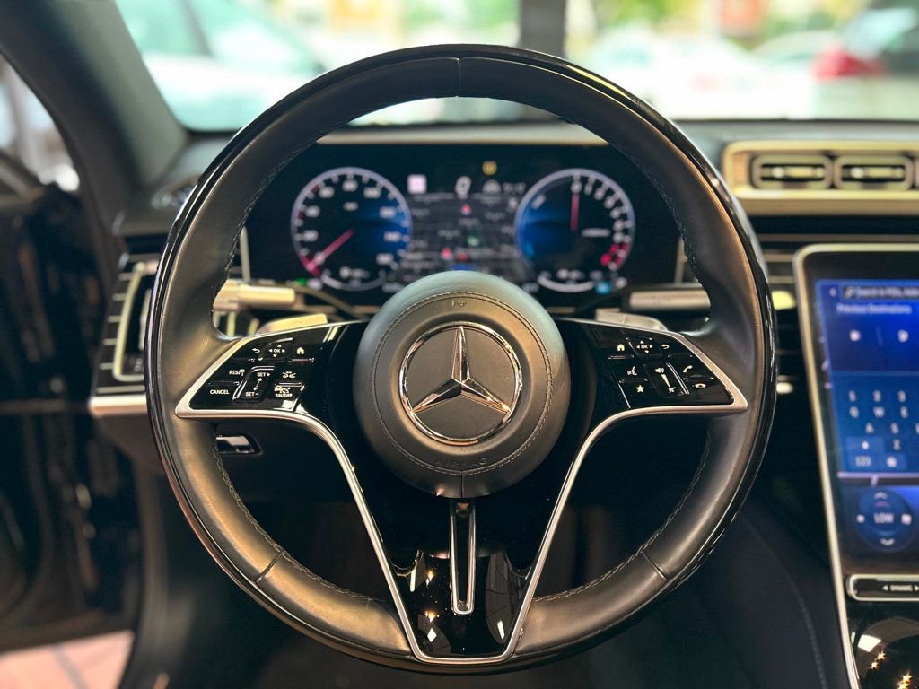 Used 2023 Mercedes-Benz S 580e 4MATIC Sedan w/ Warmth & Comfort Package image 20