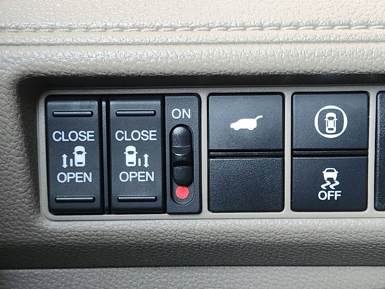 Certified 2024 Honda Odyssey EX-L image 21
