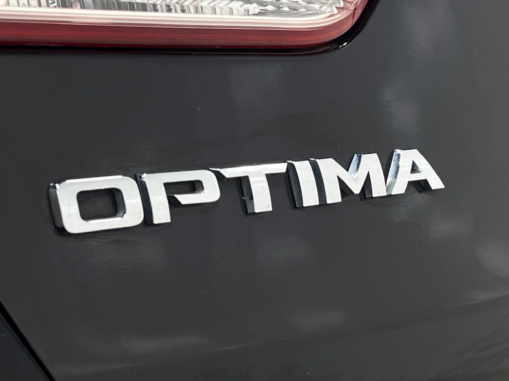 Used 2018 Kia Optima EX w/ Technology Package FWD image 42