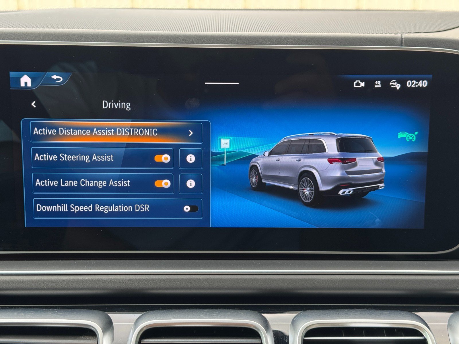 Used 2024 Mercedes-Benz GLS 63 AMG 4MATIC image 35