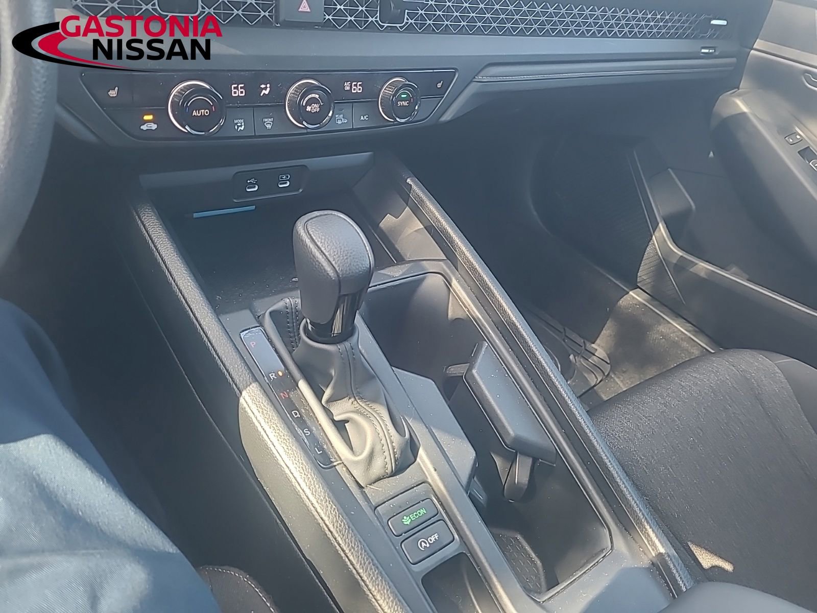 Used 2025 Honda Accord SE image 29