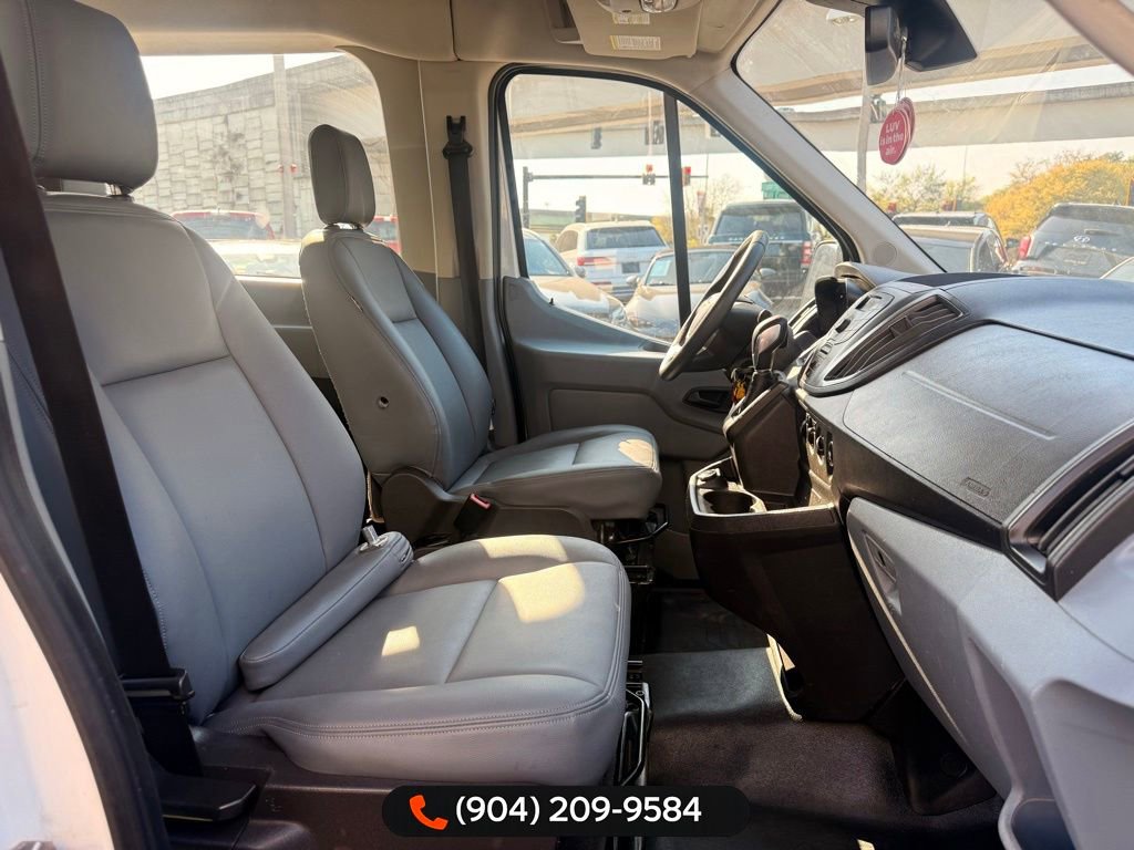 Used 2019 Ford Transit 350 XL image 24
