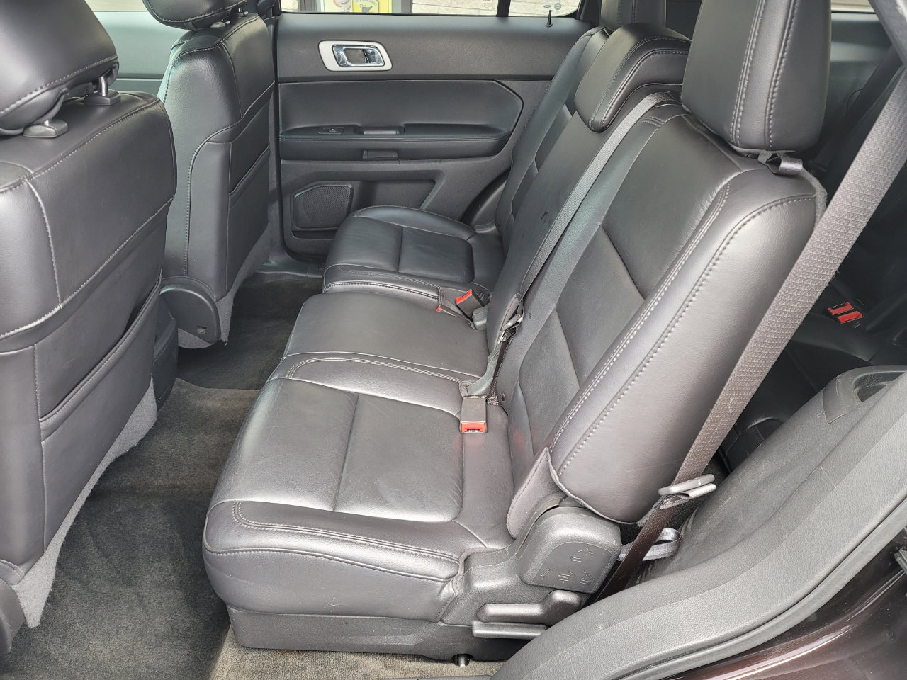 Used 2013 Ford Explorer XLT image 9