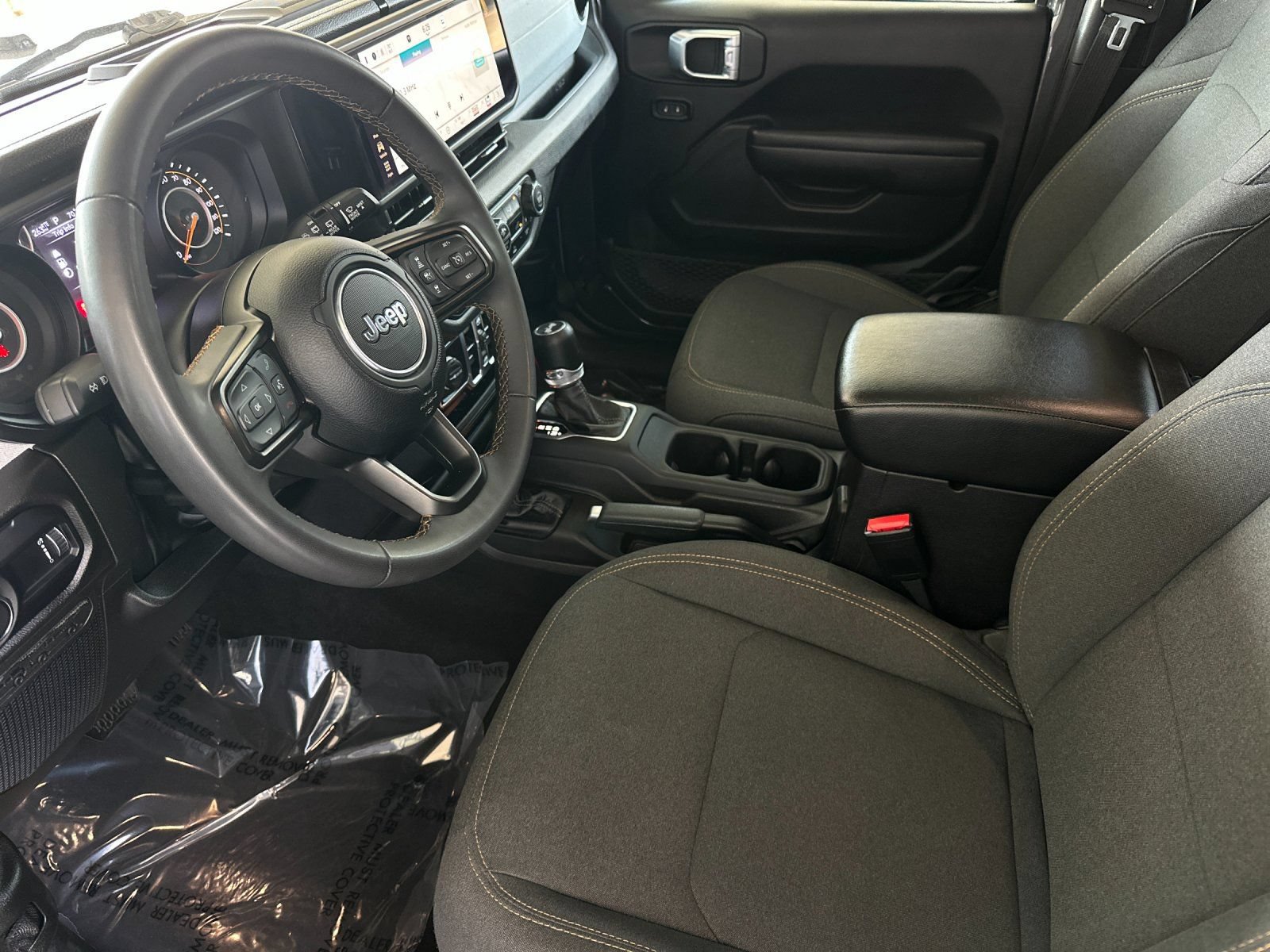 Used 2024 Jeep Wrangler Unlimited Sport AWD/4WD image 9