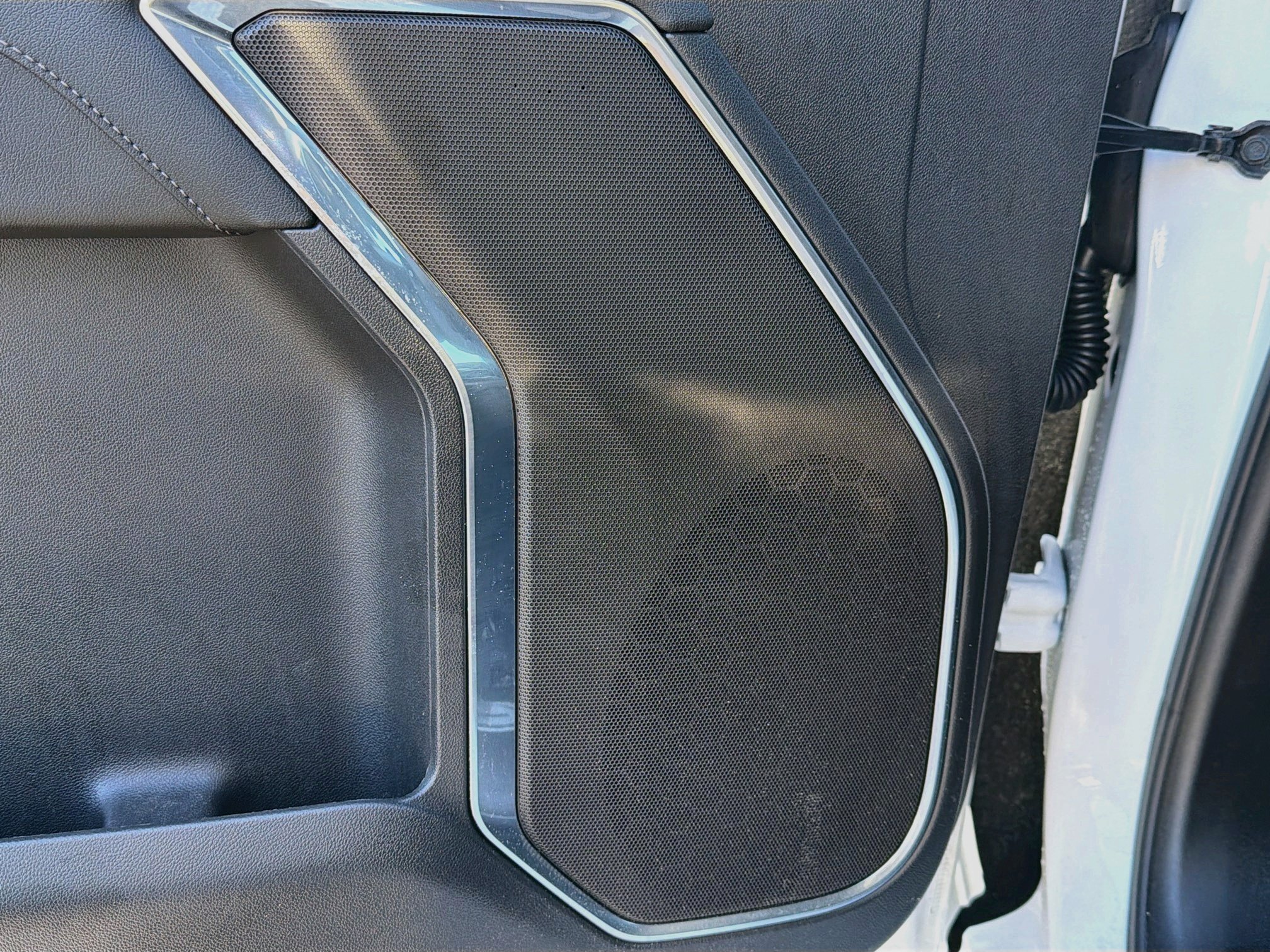 Used 2023 Chevrolet Silverado 1500 LT RWD image 23