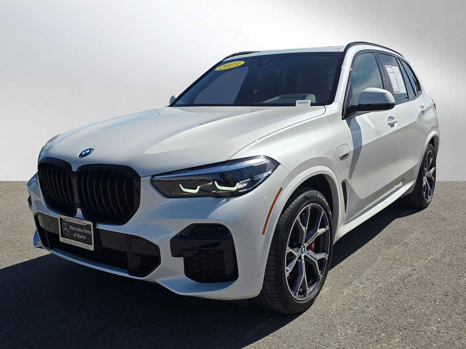 Used 2023 BMW X5 xDrive45e w/ M Sport Package image 7