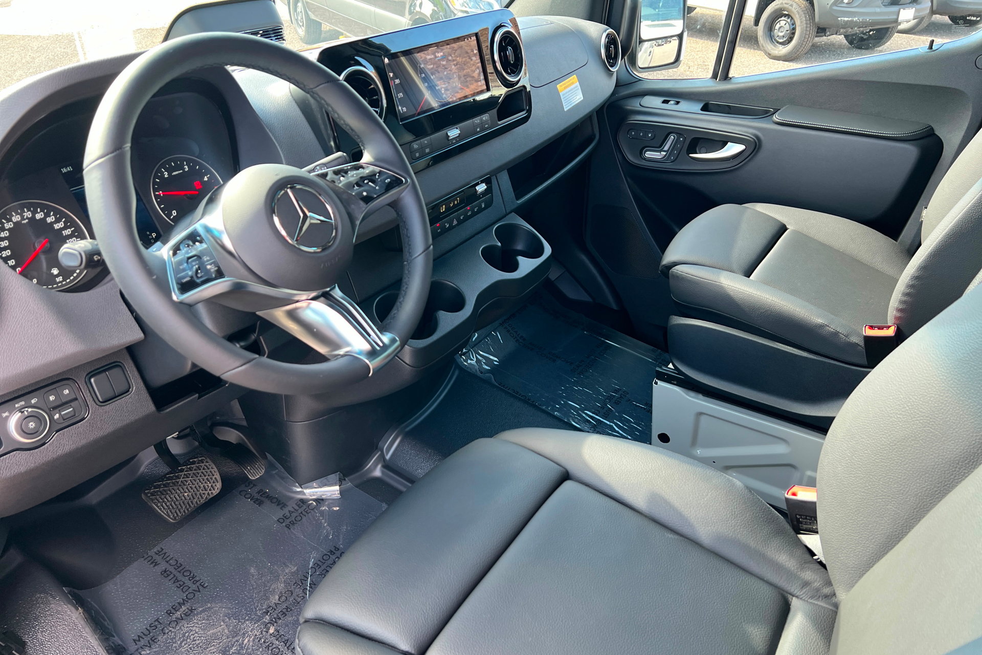 New 2026 Mercedes-Benz Sprinter 2500 image 15